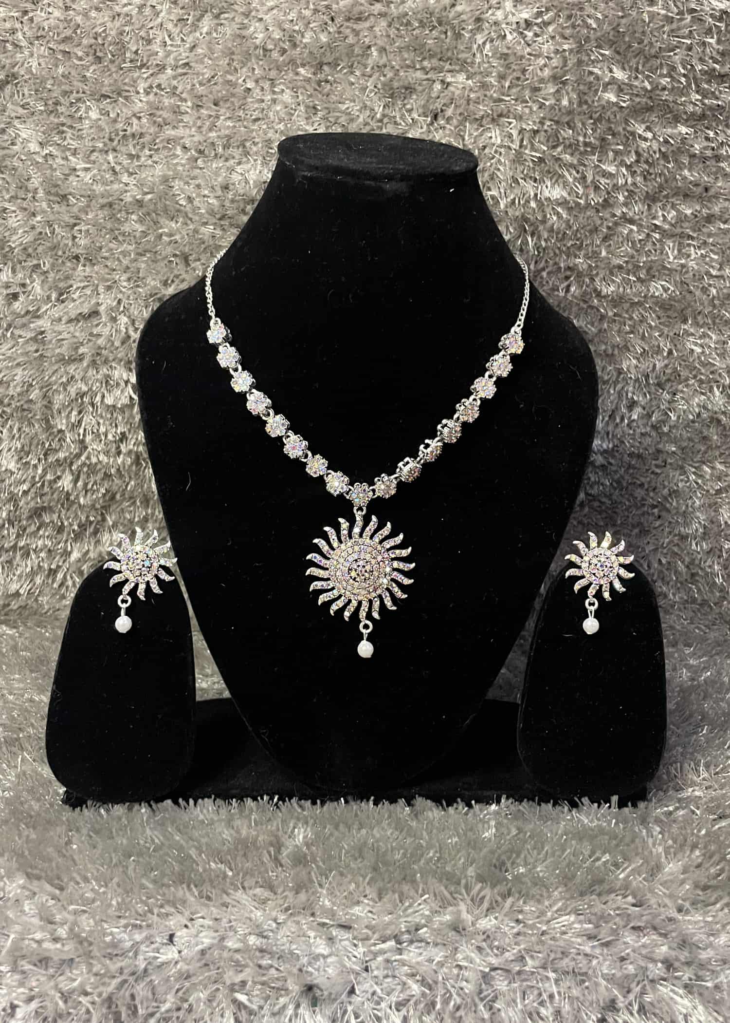 American Diamond Set - Soumiez