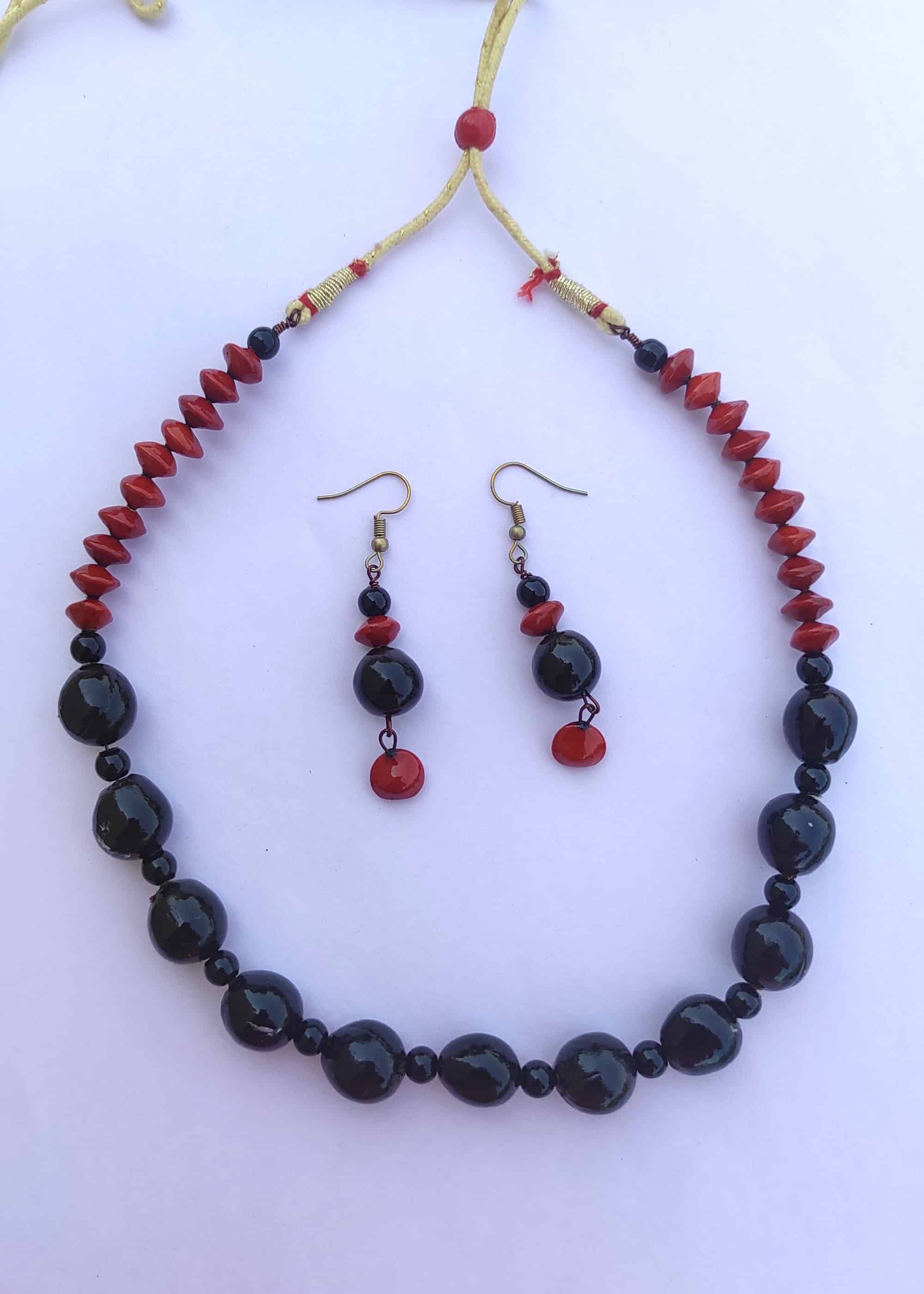 Natural Seeds Jewel Set