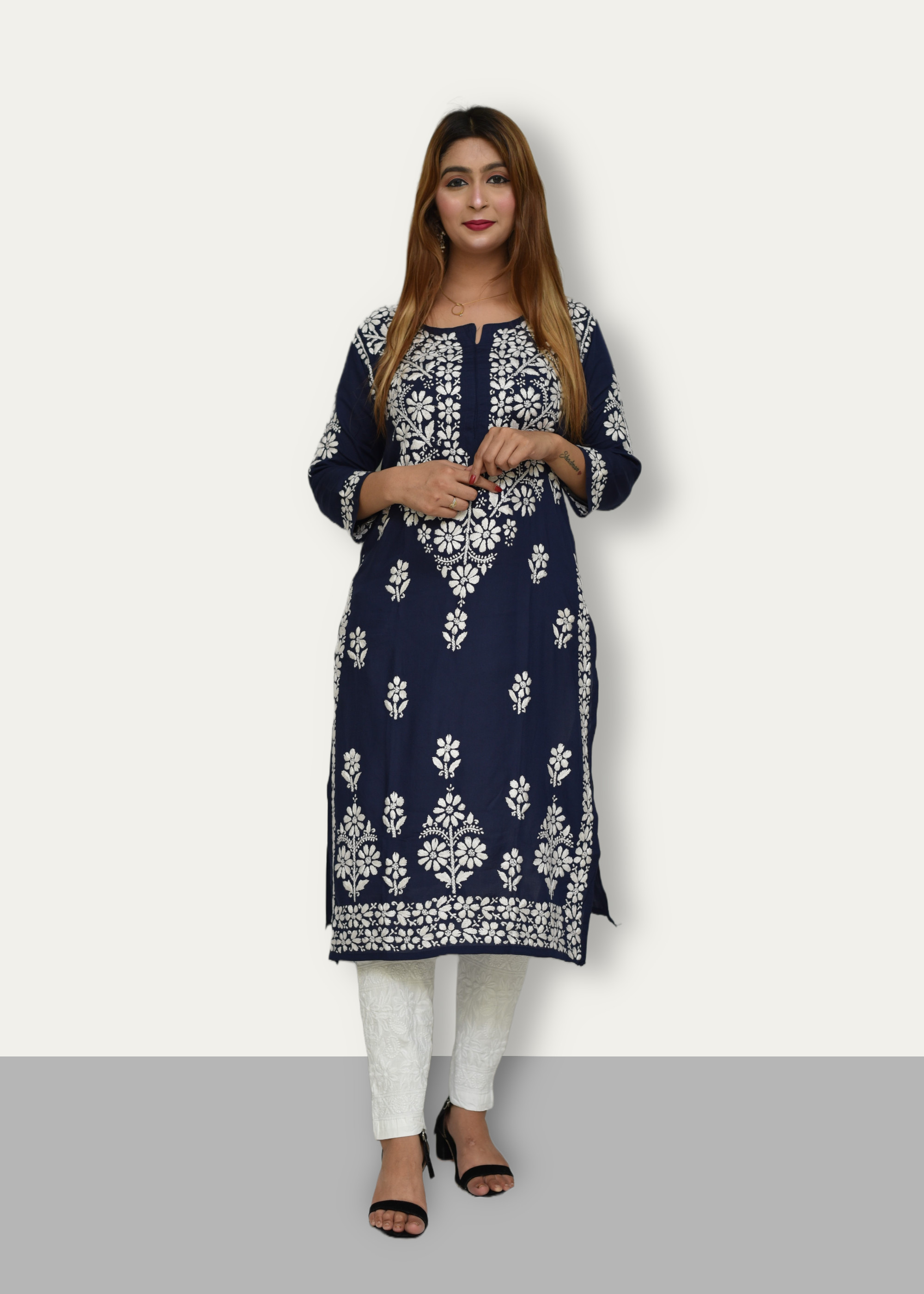 Floral Embroidered Chikankari Regular Thread Work Kurta with Palazzos